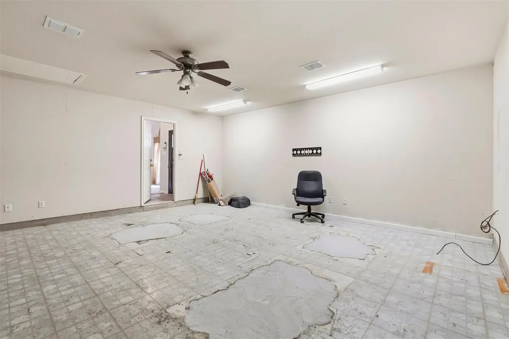 1156 Woodlands Drive Kyle TX 78640
