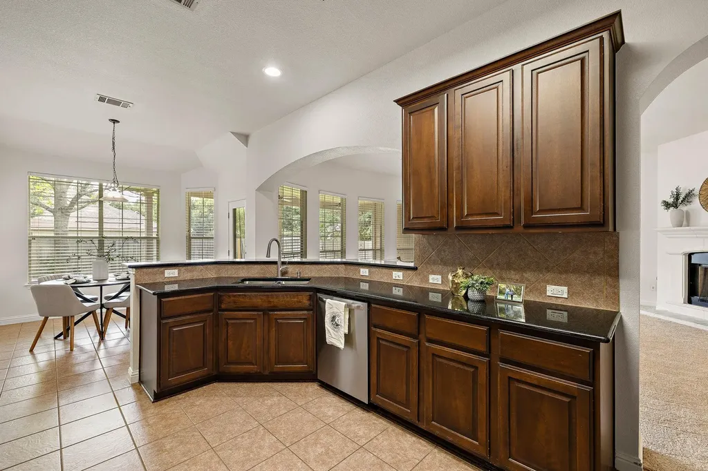 1115 Canyon Maple Road Pflugerville TX 78660