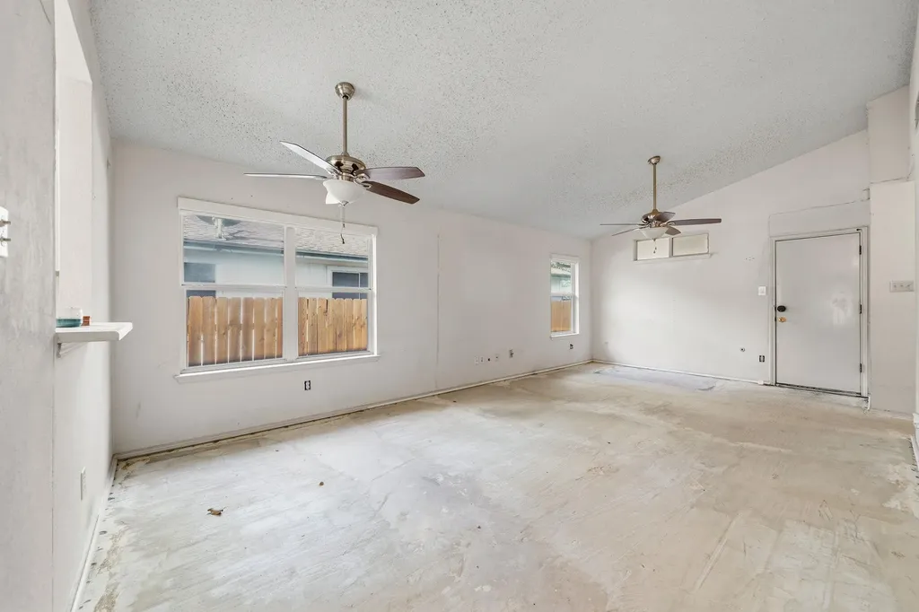 8128 Huddleston Lane Austin TX 78748