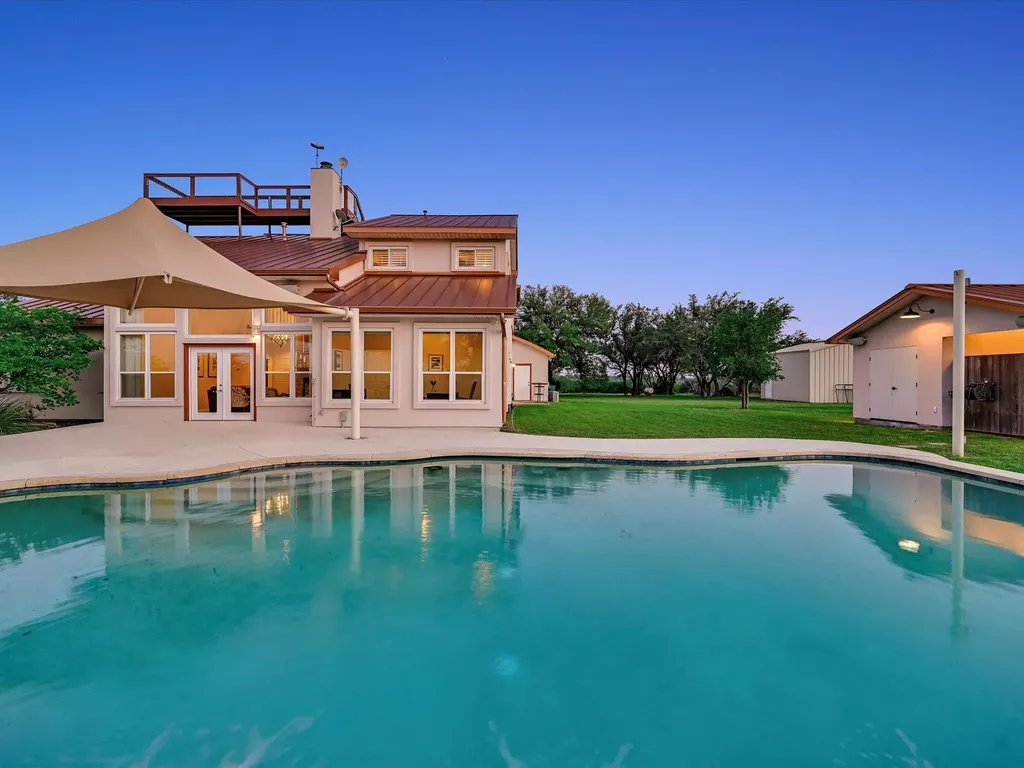 312 Paleface Point Drive Spicewood TX 78669