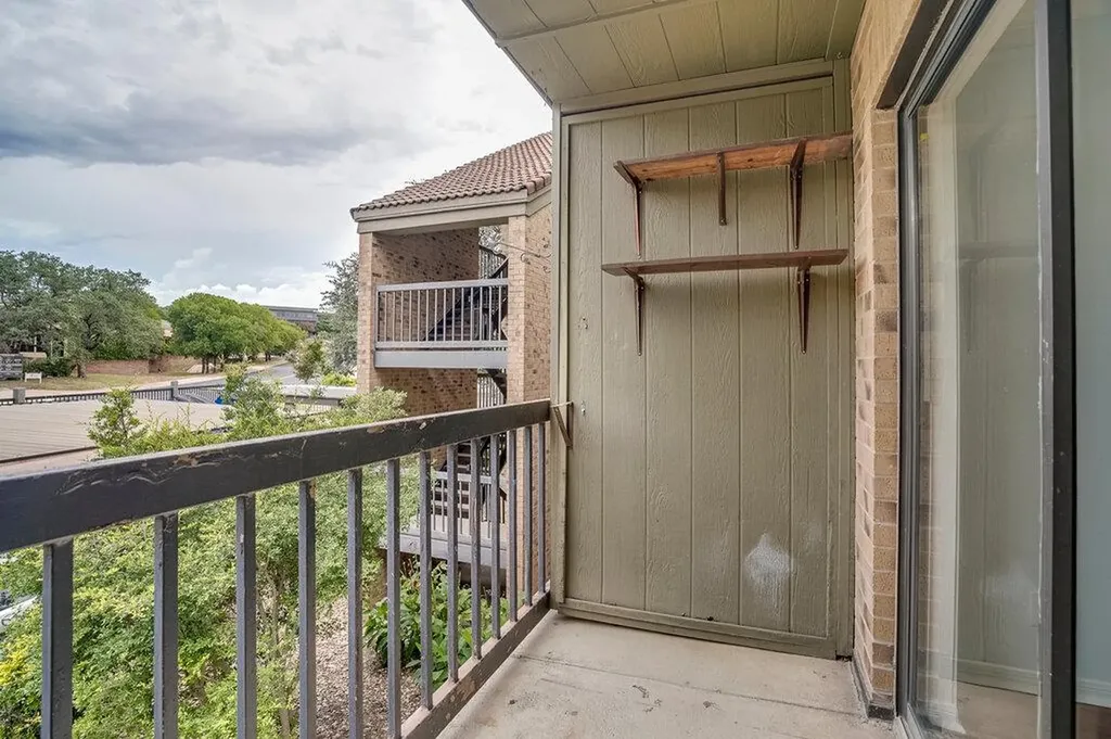 8888 Tallwood Drive Austin TX 78759