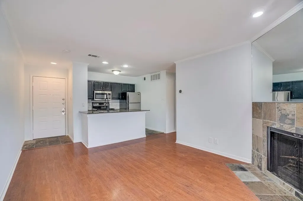 8888 Tallwood Drive Austin TX 78759