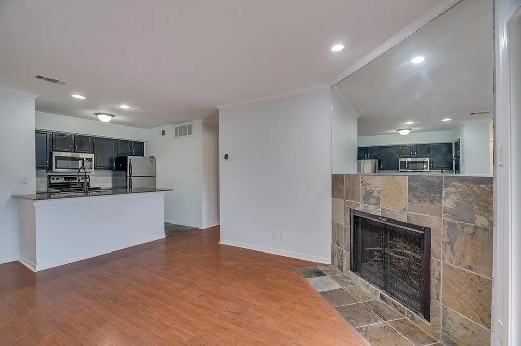 8888 Tallwood Drive Austin TX 78759