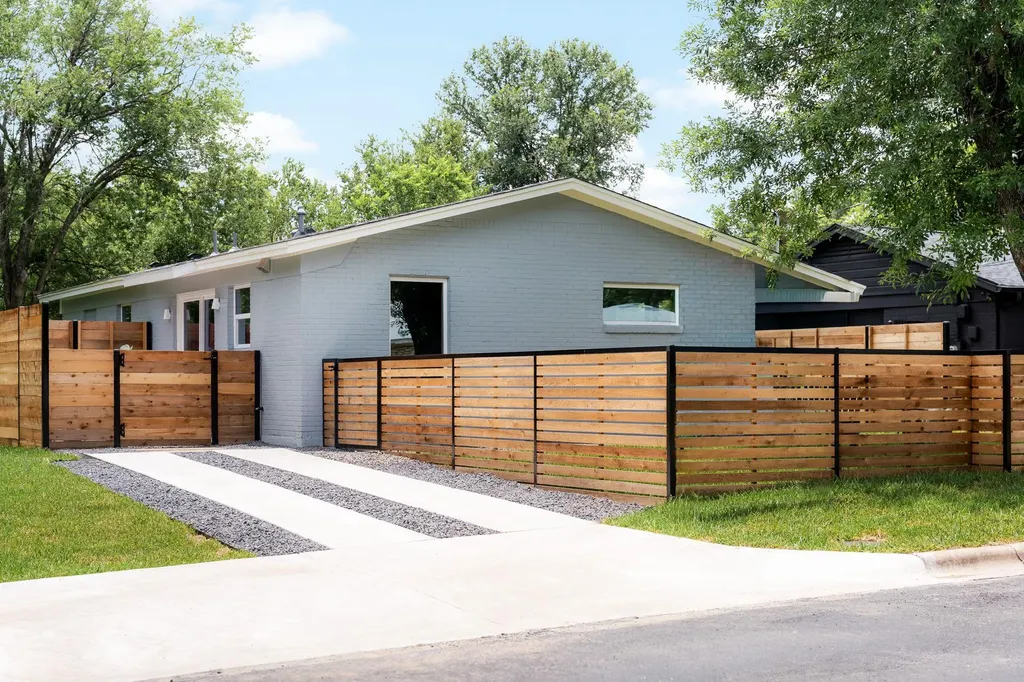 4902 Blueberry Trail Austin TX 78723