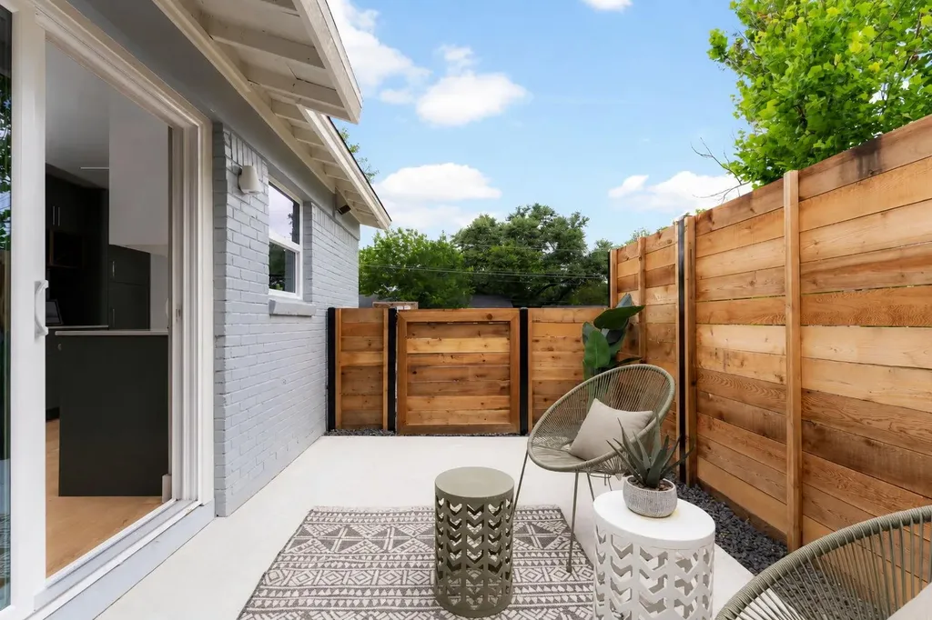 4902 Blueberry Trail Austin TX 78723