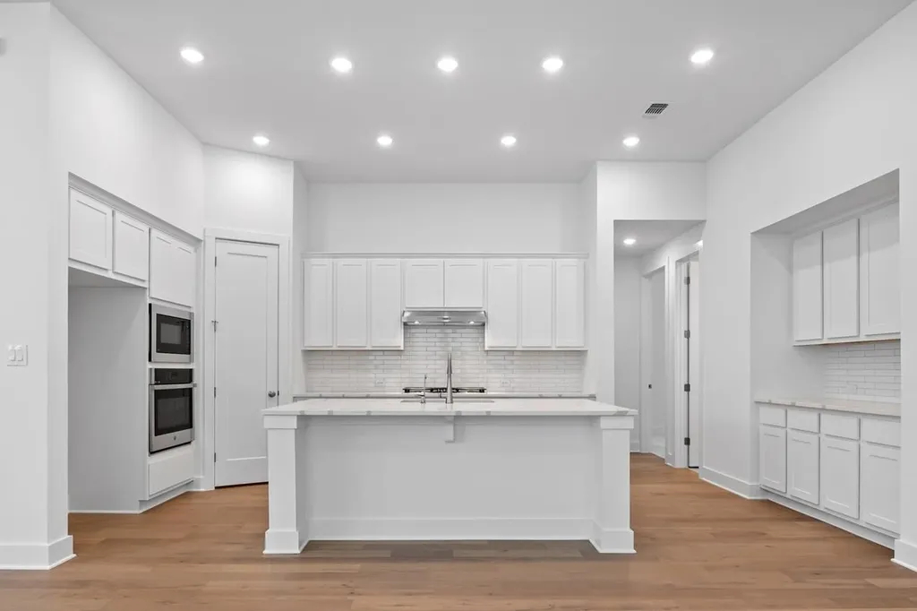 1708 Crimson Sunset Drive Georgetown TX 78628
