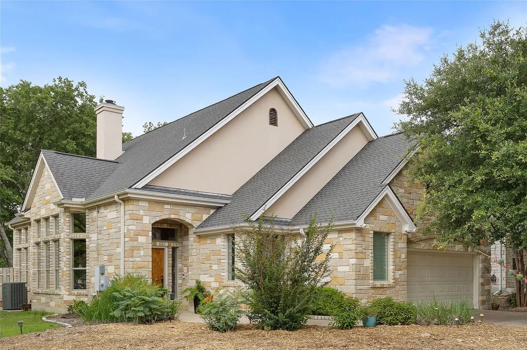 5319 Bull Run Austin TX 78727