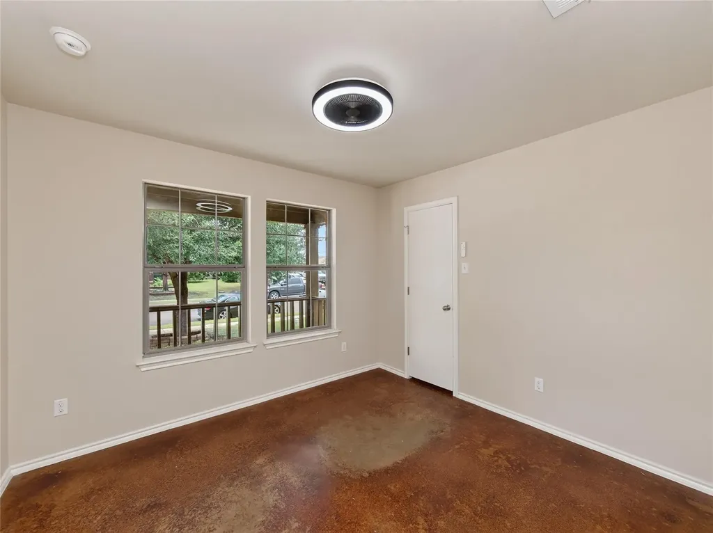 1480 Twin Cove Kyle TX 78640