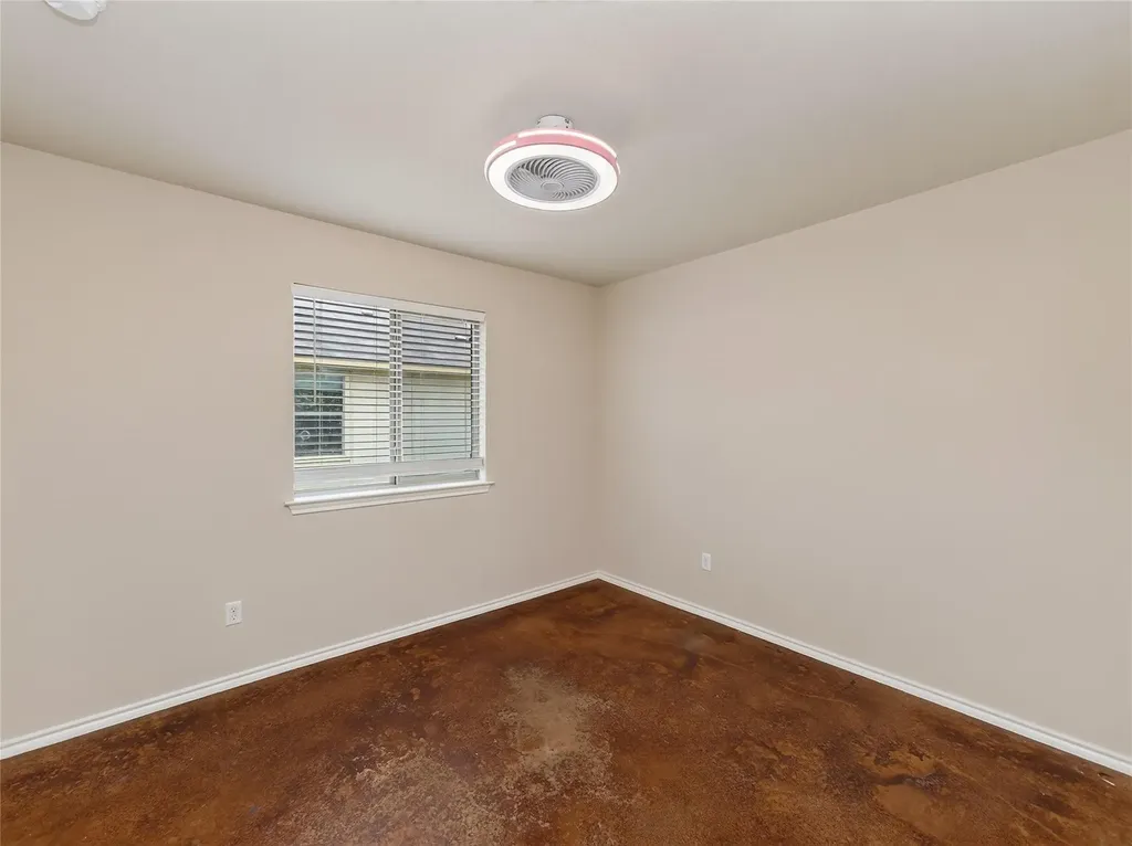 1480 Twin Cove Kyle TX 78640