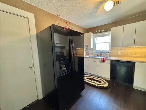 515 N Lampasas Street Bertram TX 78605