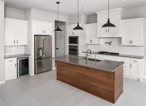 595 Dayridge Drive Dripping Springs TX 78620