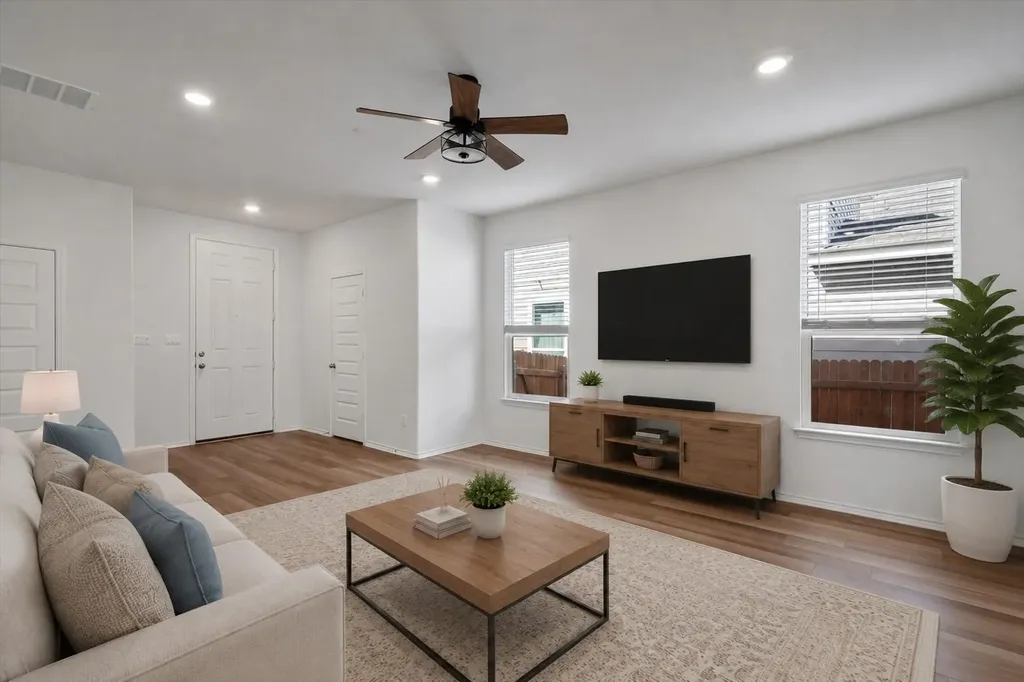 1032 Santiam Street Georgetown TX 78626