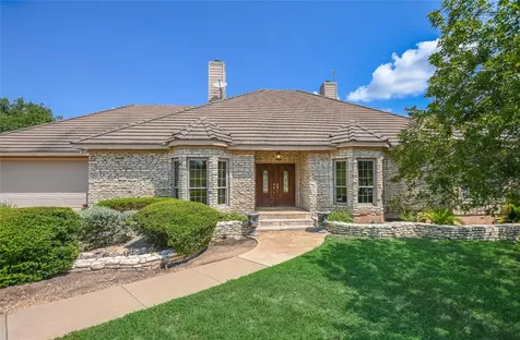 2104 Chipshot Court Spicewood TX 78669