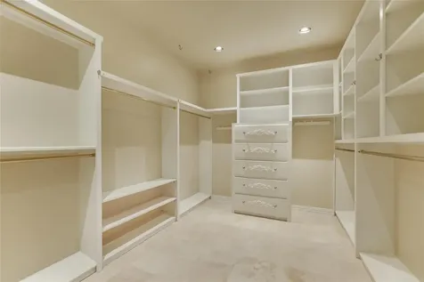 2104 Chipshot Court Spicewood TX 78669