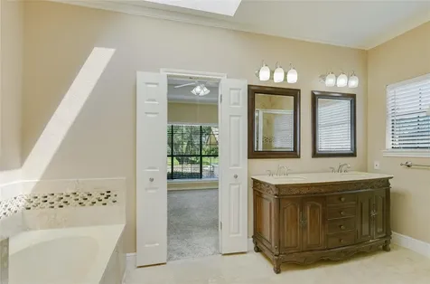 2104 Chipshot Court Spicewood TX 78669