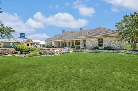 2104 Chipshot Court Spicewood TX 78669
