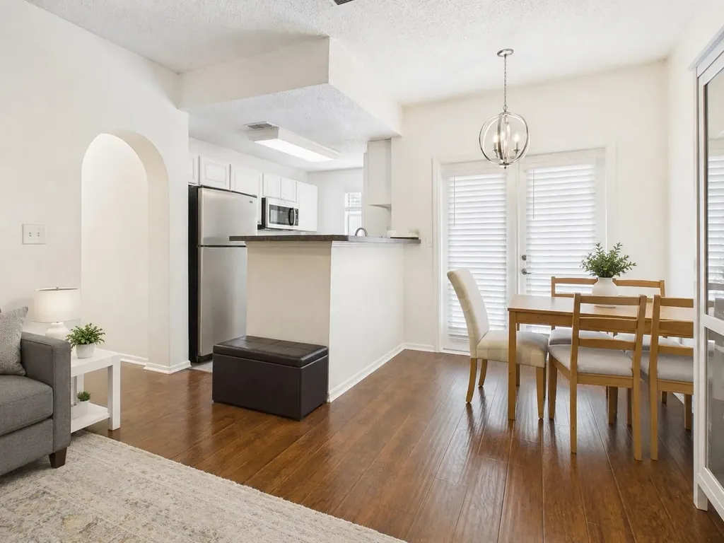 712 W 21st Street Austin TX 78705