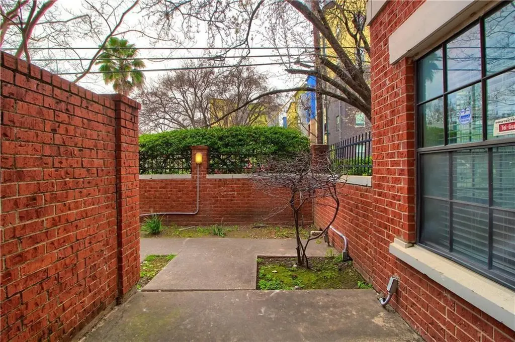 712 W 21st Street Austin TX 78705