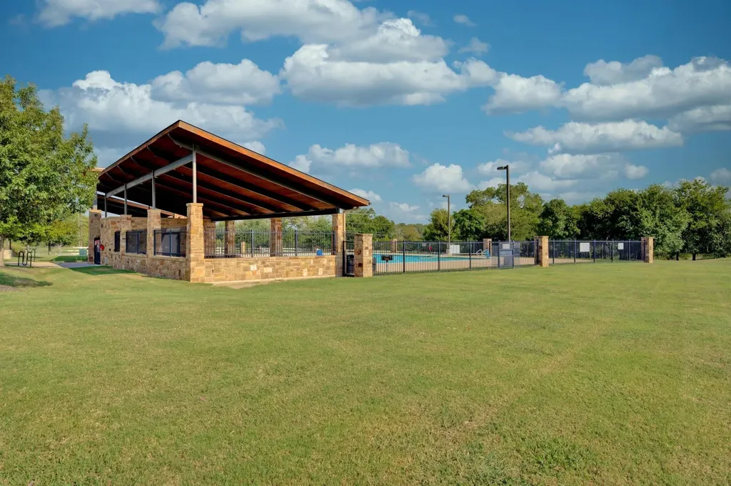 10209 Crescendo Lane Austin TX 78747