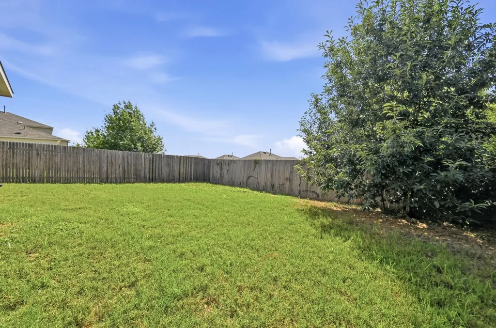 10209 Crescendo Lane Austin TX 78747