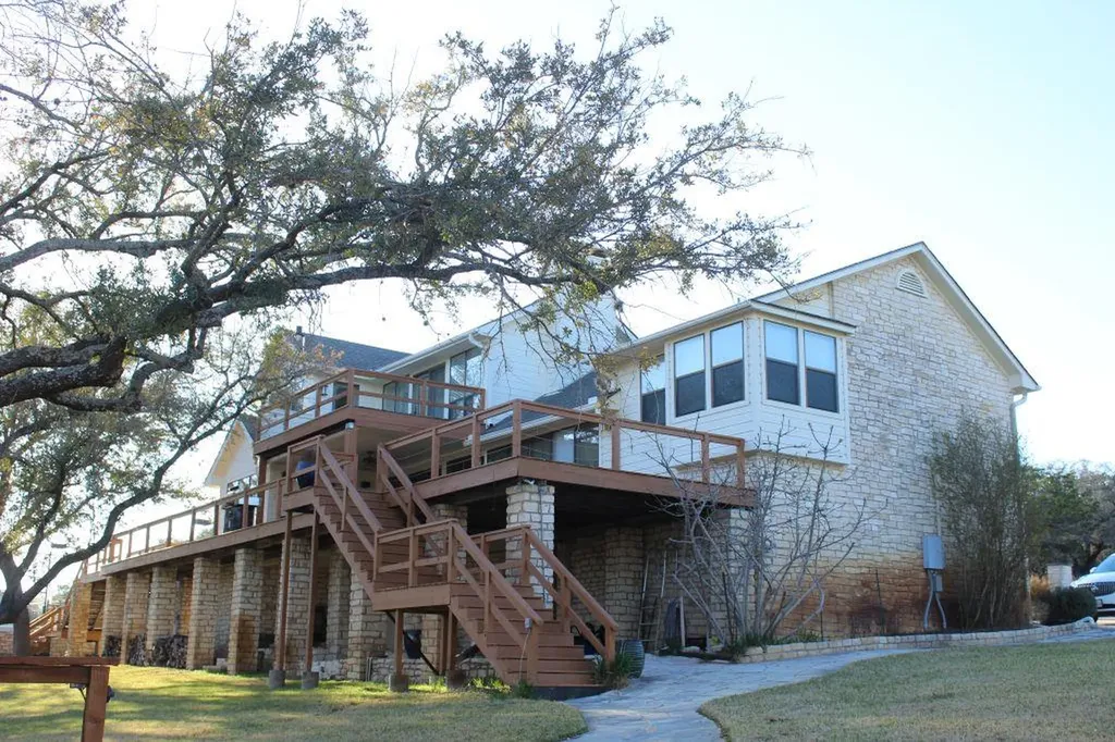 23521 Flat Creek Drive Marble Falls TX 78654
