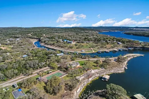 23521 Flat Creek Drive Marble Falls TX 78654
