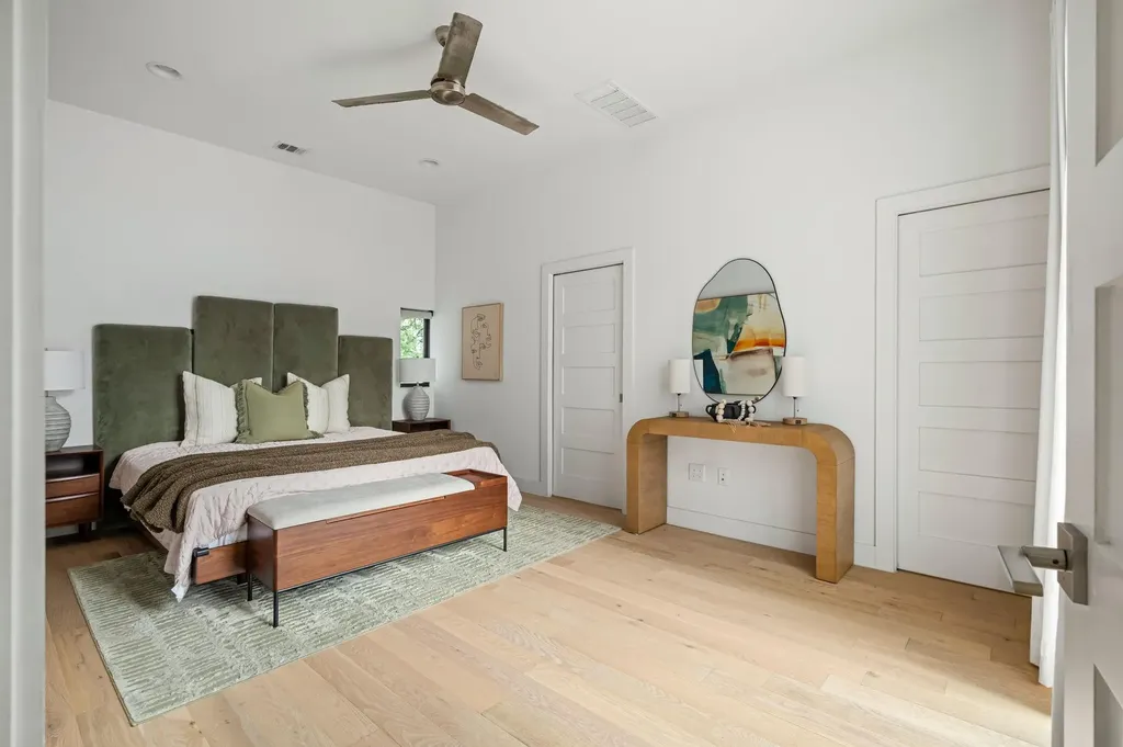 1407 Parkinson Drive Austin TX 78704