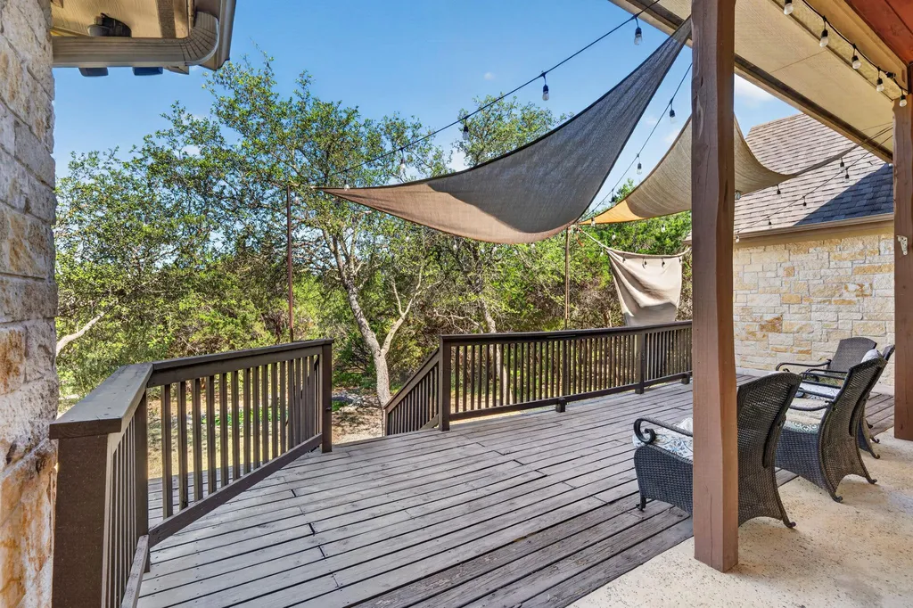 31887 Mirela Ann Lane Dripping Springs TX 78620