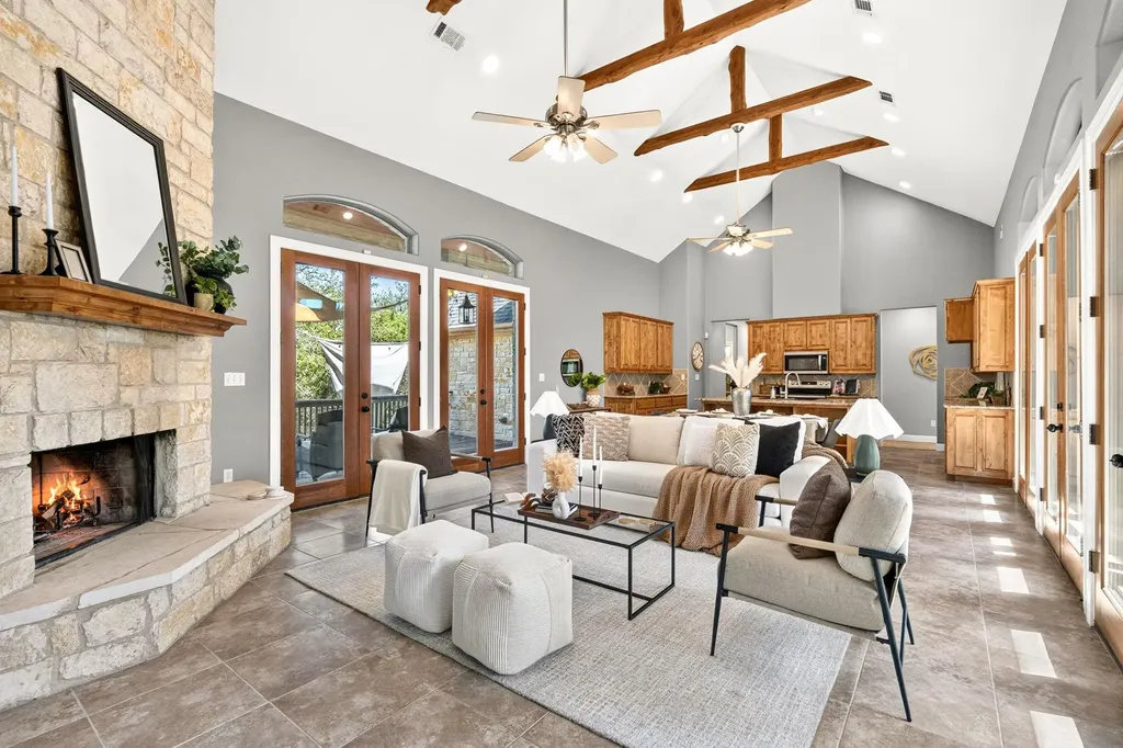 31887 Mirela Ann Lane Dripping Springs TX 78620