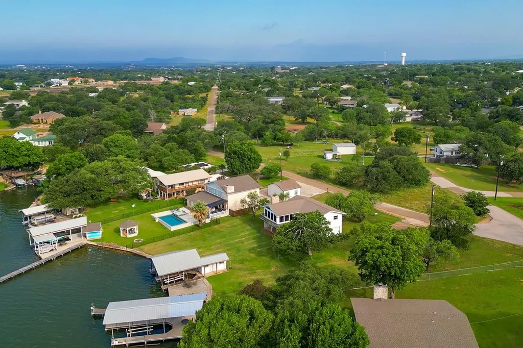 420 Hill Drive Granite Shoals TX 78654