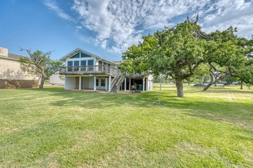 420 Hill Drive Granite Shoals TX 78654