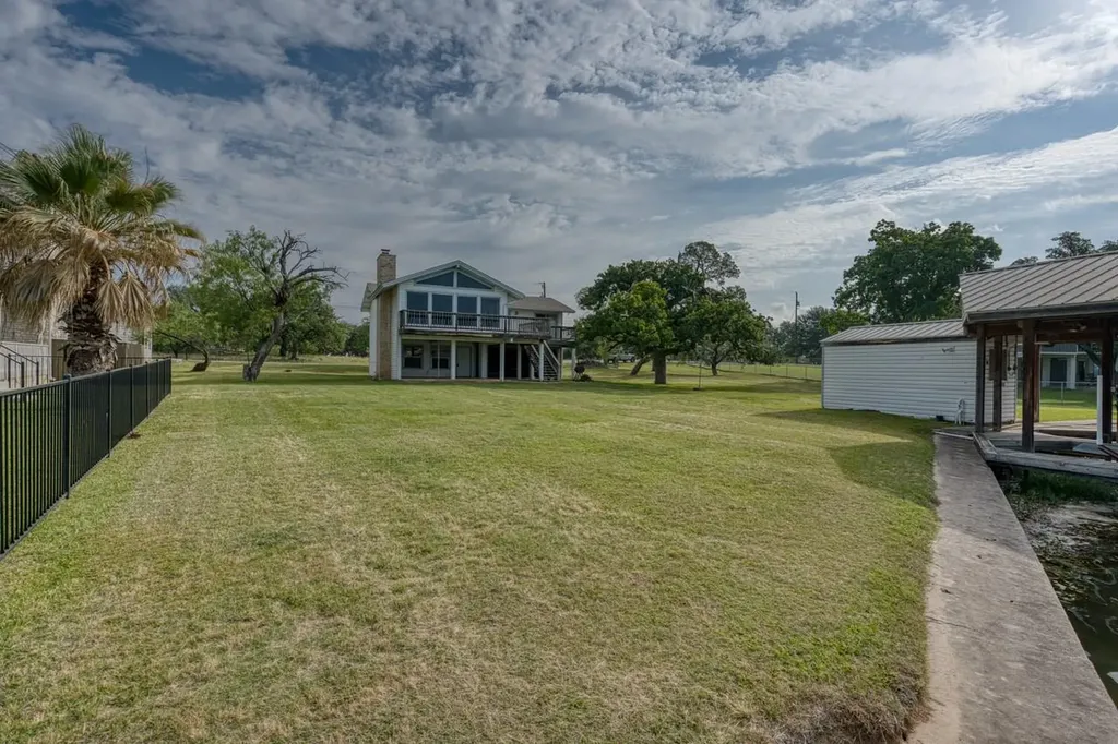 420 Hill Drive Granite Shoals TX 78654