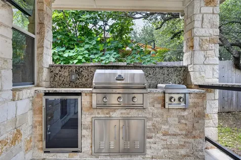 11028 Cherisse Drive Austin TX 78739
