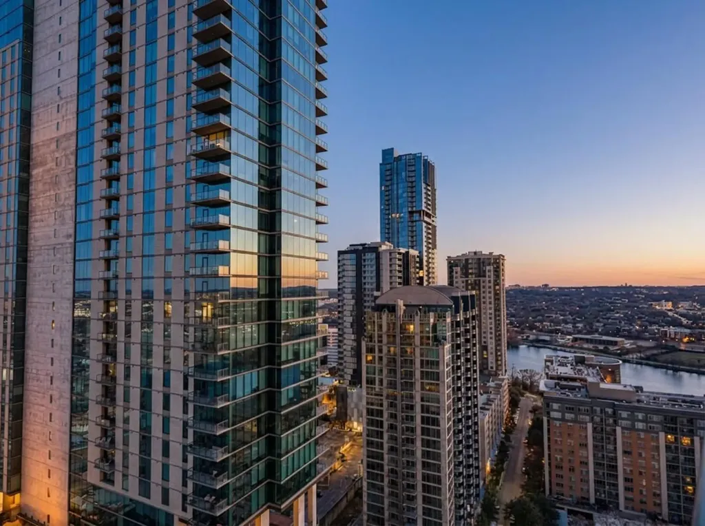 70 Rainey Street Austin TX 78701