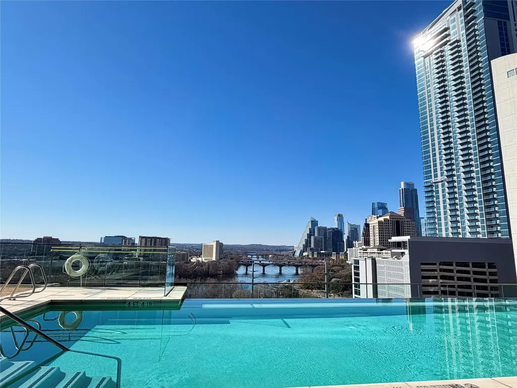 70 Rainey Street Austin TX 78701