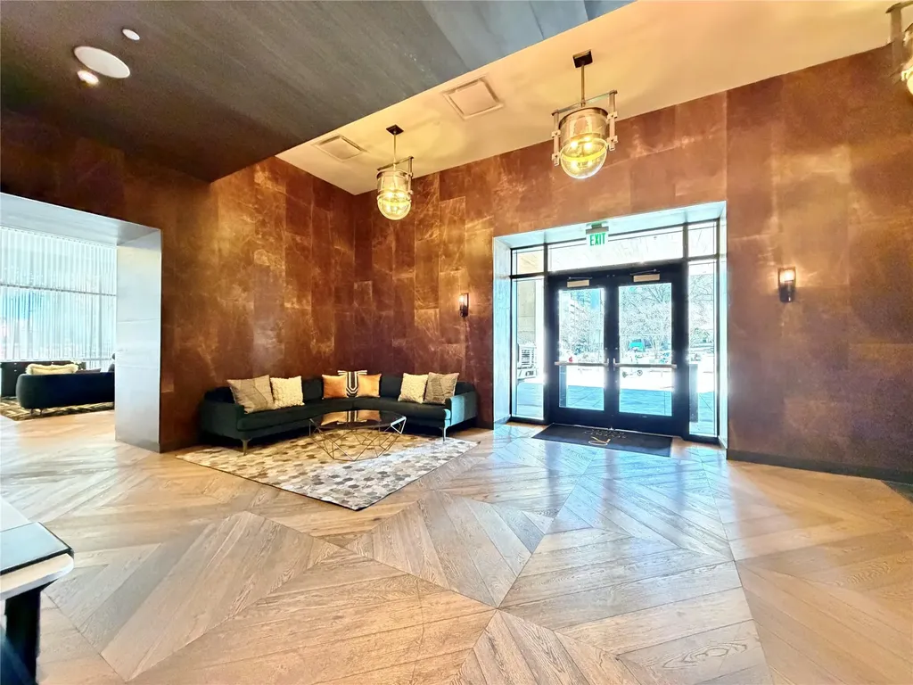 70 Rainey Street Austin TX 78701