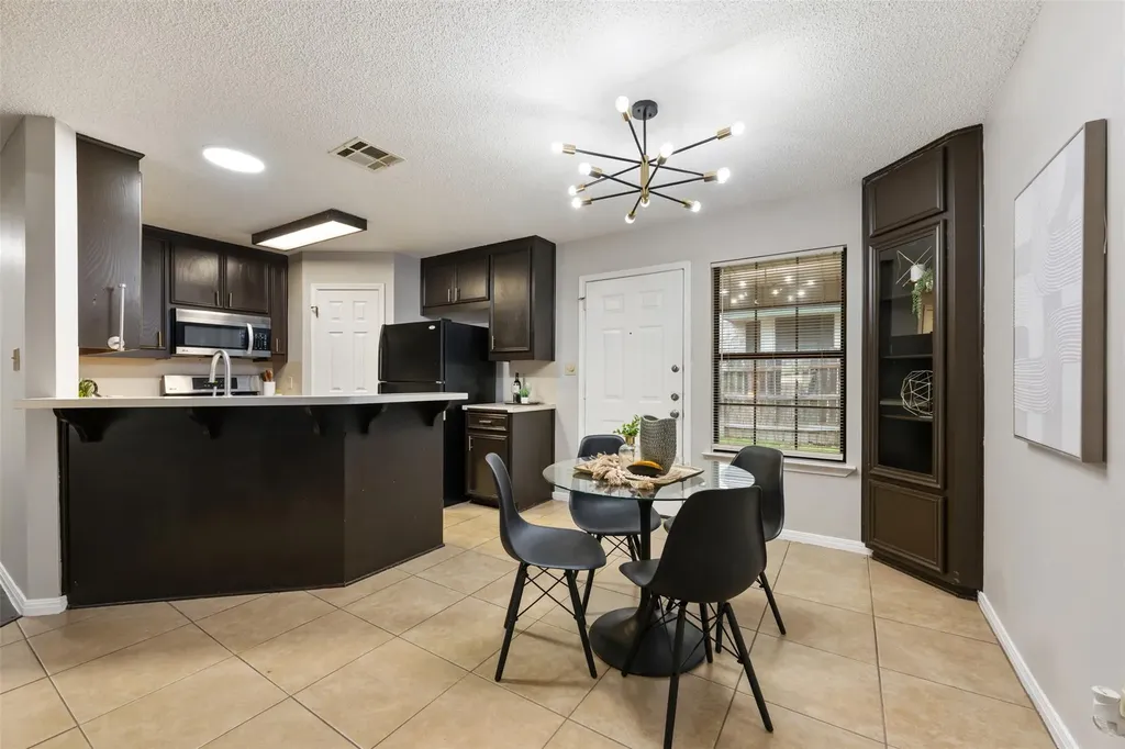 2306 Alimony Cove Austin TX 78727