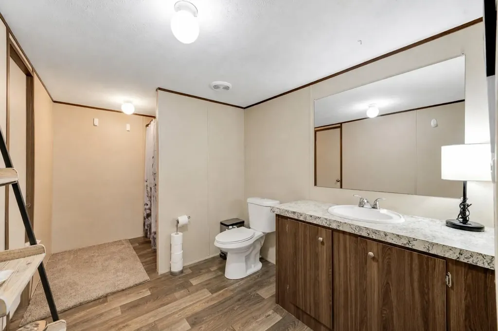 2755 Washburn Road Luling TX 78648