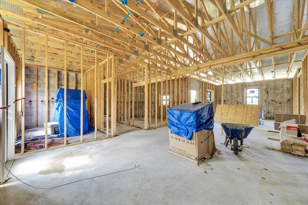 2755 Washburn Road Luling TX 78648