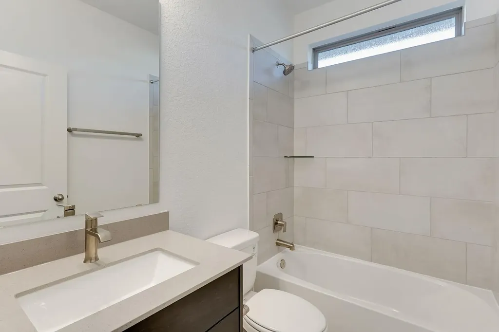 424 Burlington Drive Buda TX 78610