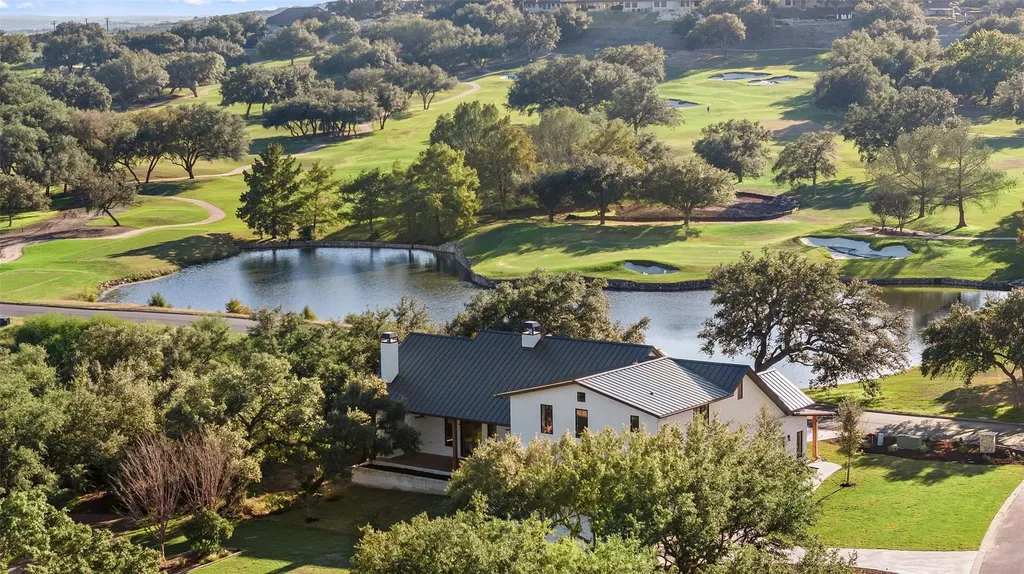 2401 Sailboat Pass Spicewood TX 78669