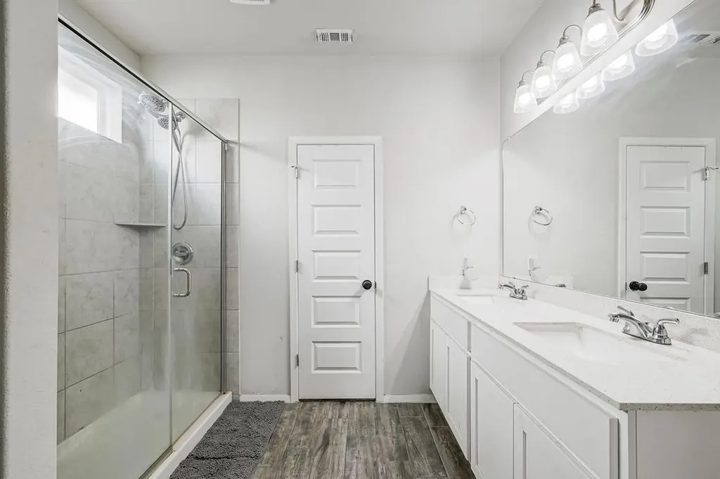 141 Fabion Street Kyle TX 78640