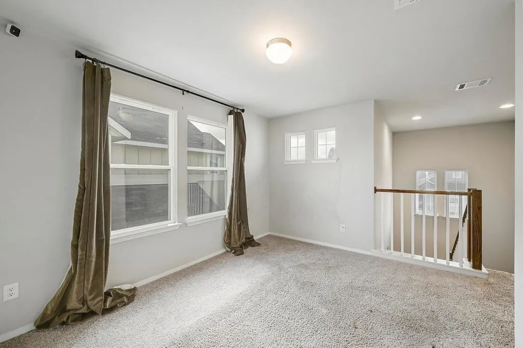 141 Fabion Street Kyle TX 78640