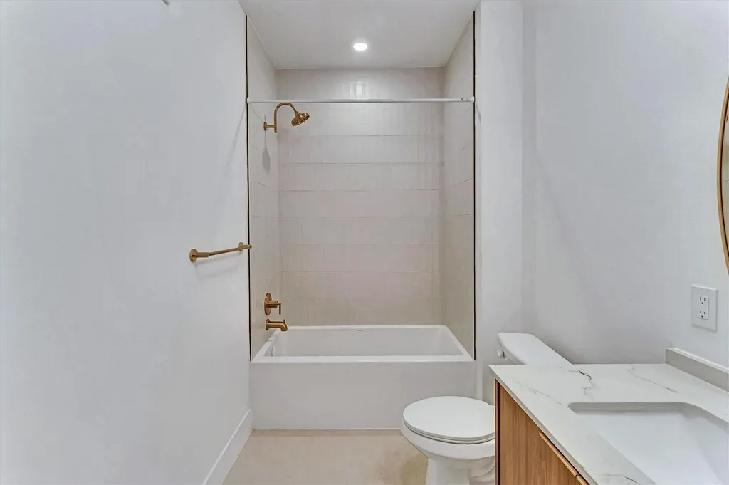 1701 Simond Avenue Austin TX 78723