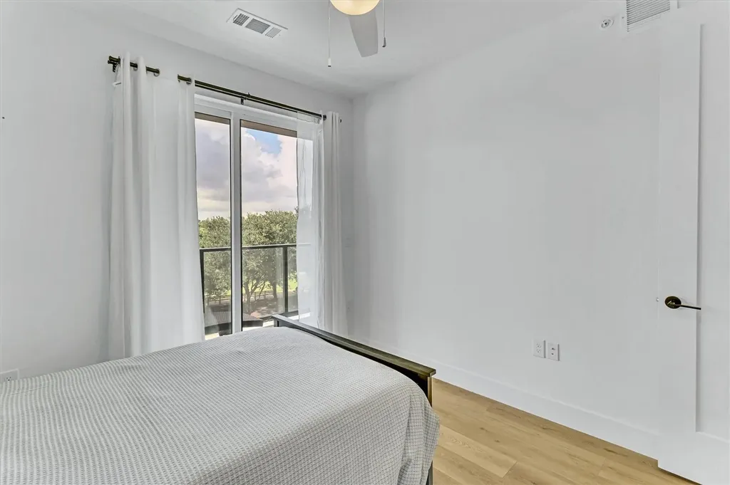 1701 Simond Avenue Austin TX 78723