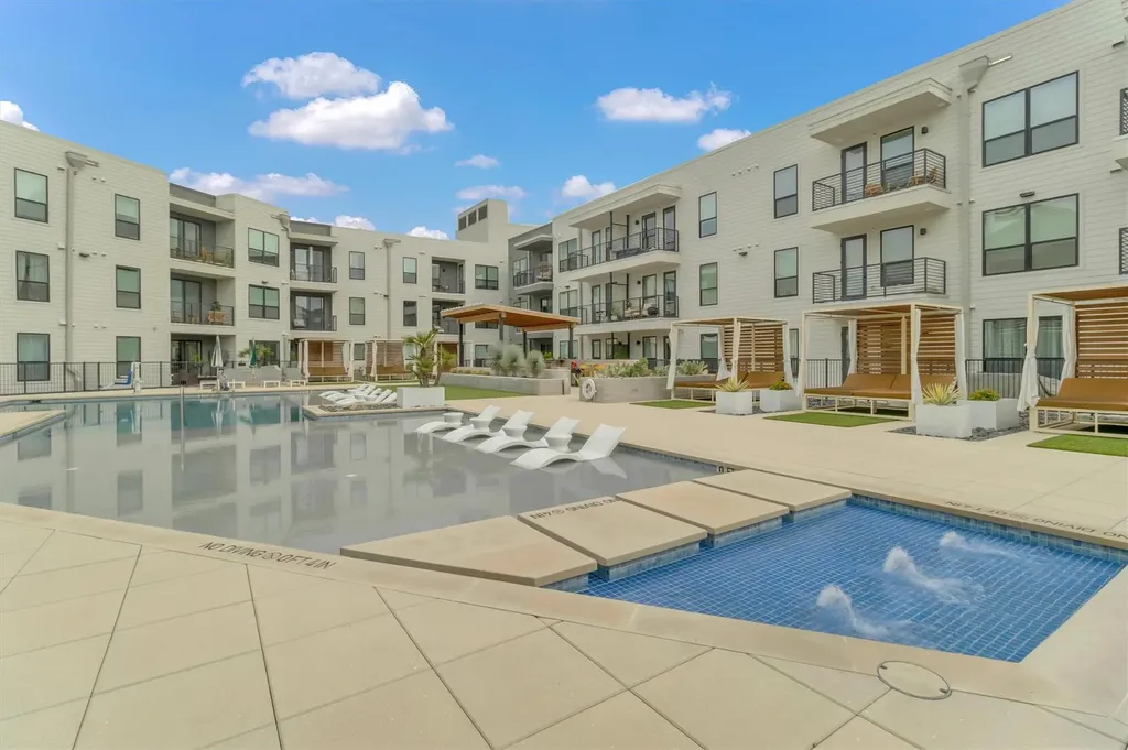 1701 Simond Avenue Austin TX 78723