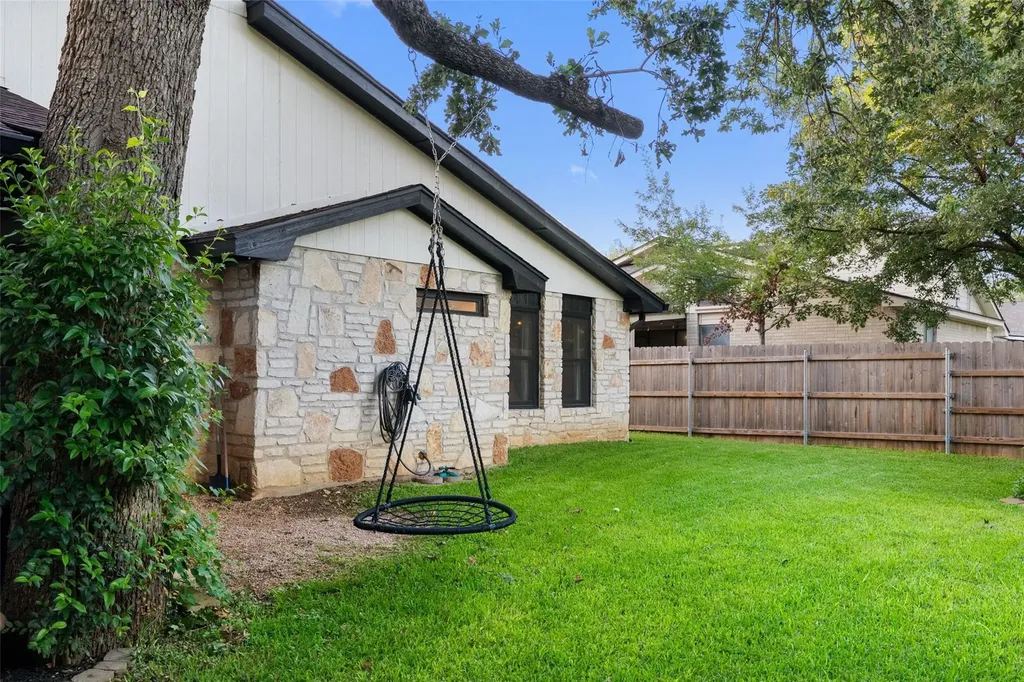 1705 Wild Horse Lane Round Rock TX 78681
