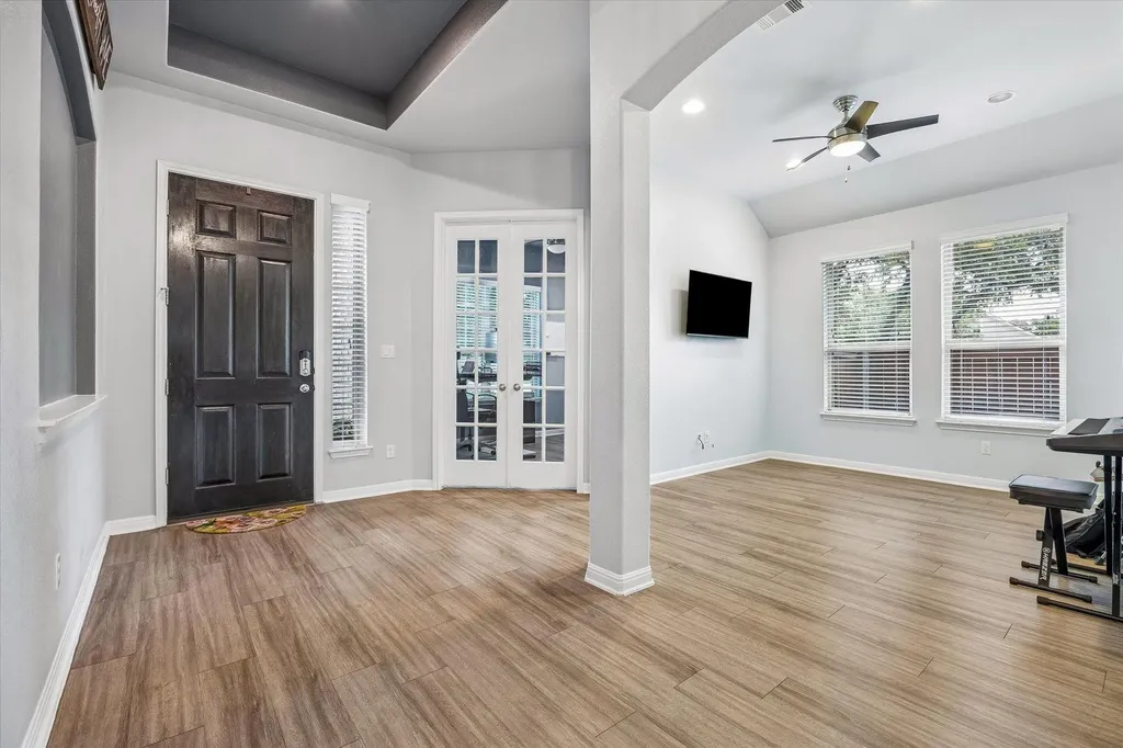 3025 Silvergrass Cove Leander TX 78641