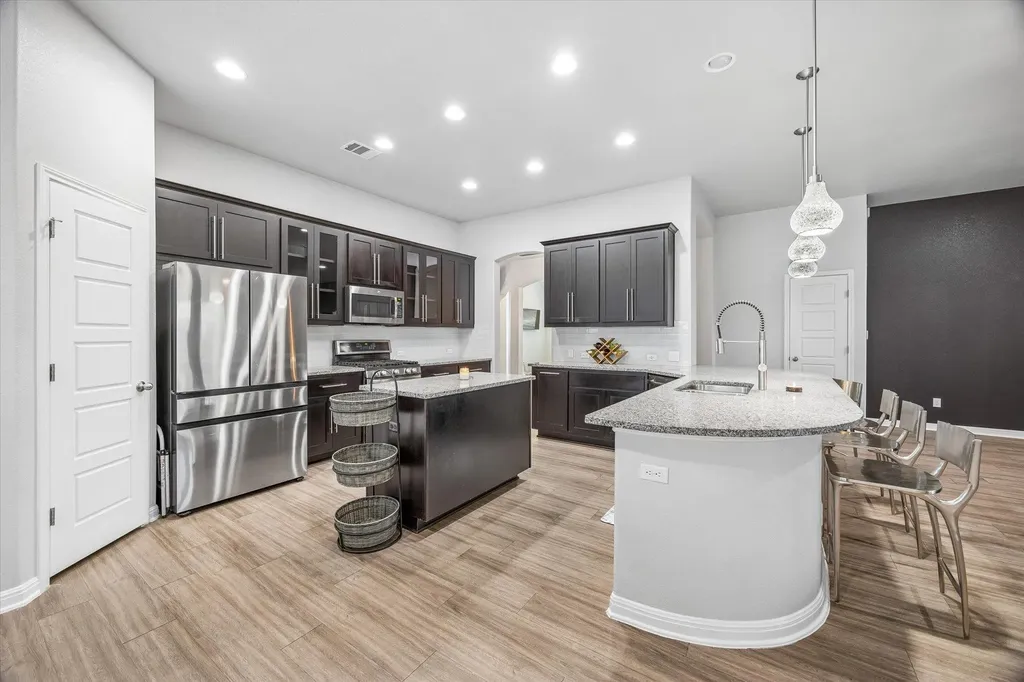 3025 Silvergrass Cove Leander TX 78641