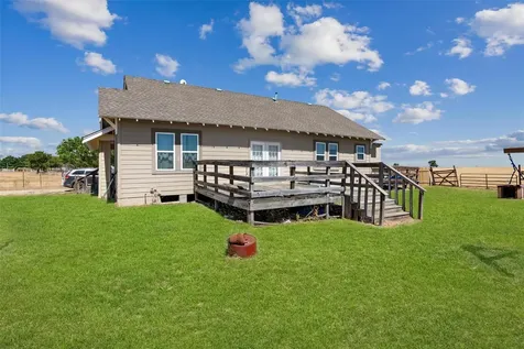459 County Road 450 Thorndale TX 76577